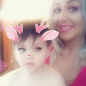 Meet your Posher, Nella